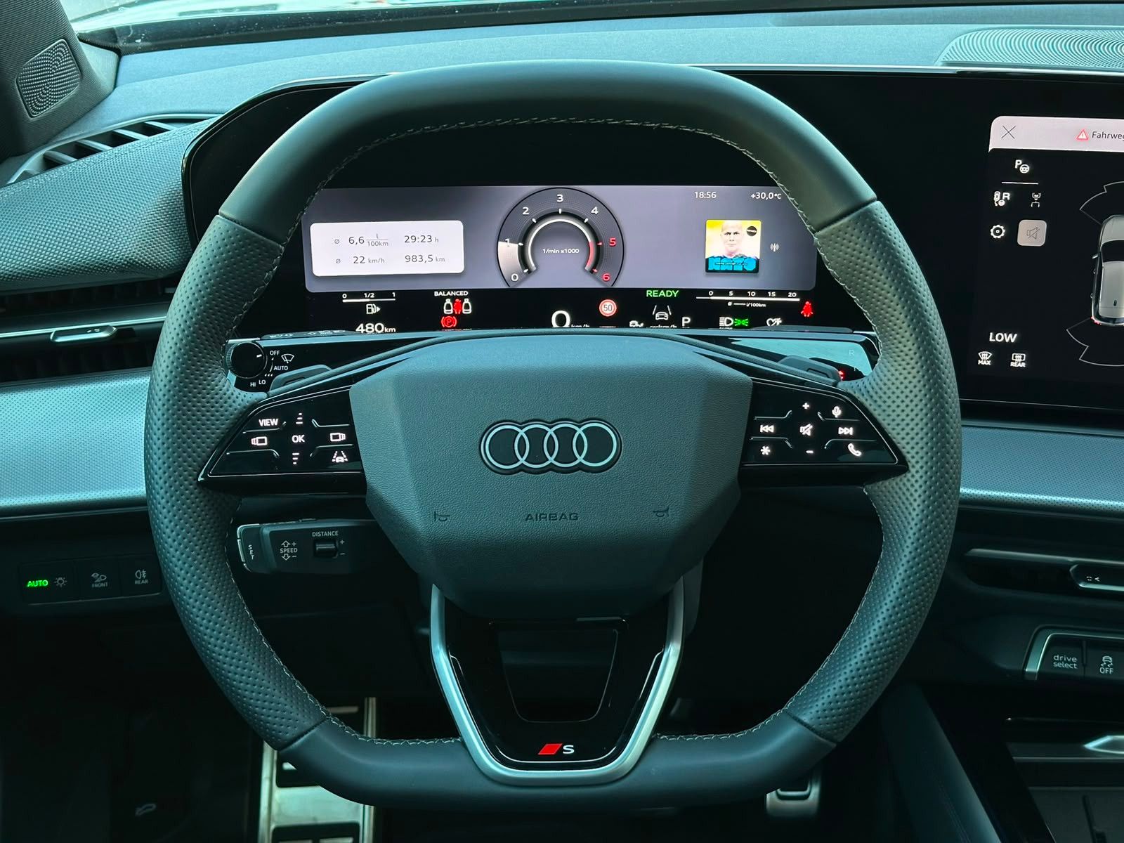Audi Q3 35TDI 2x S LINE PANO LEDER AHK ACC KAMERA