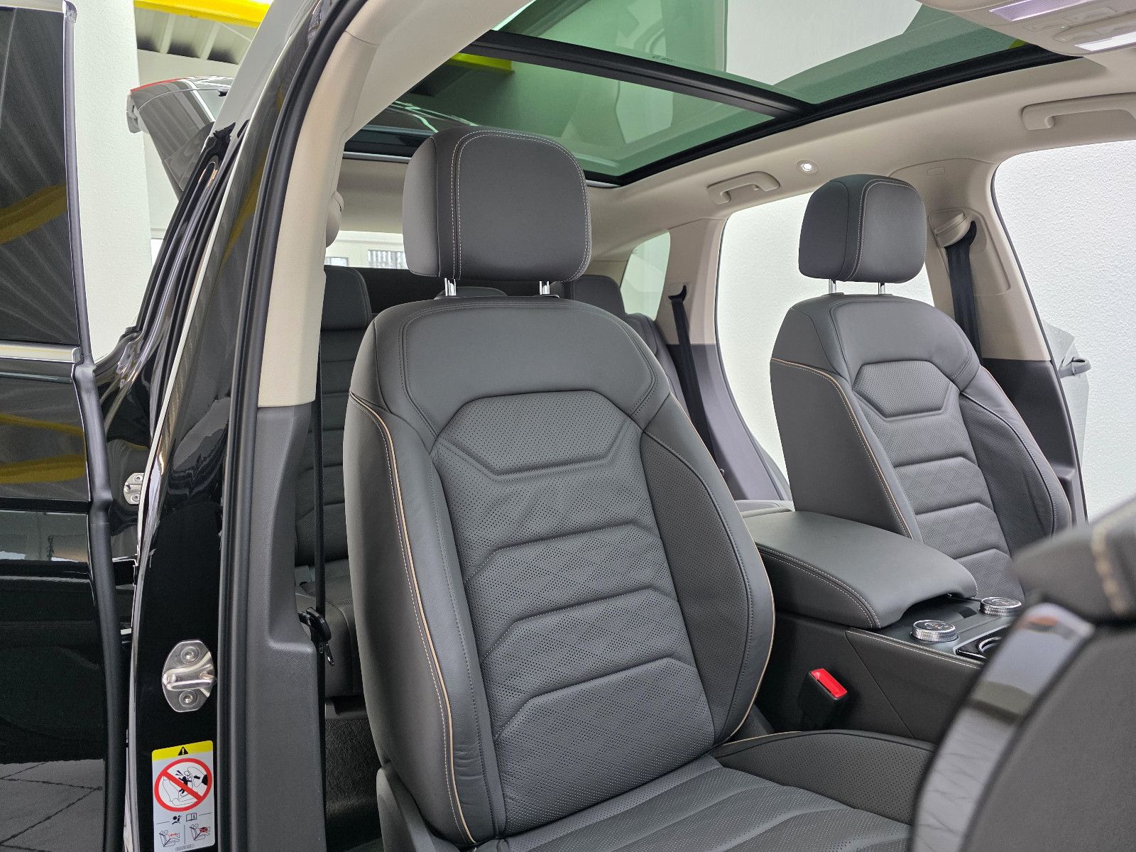 Volkswagen Touareg 4Motion R-Line Panorama Allradlenkung