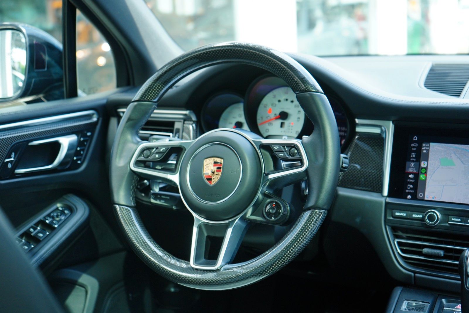 Porsche Macan S - Samsaru's Car Outlet