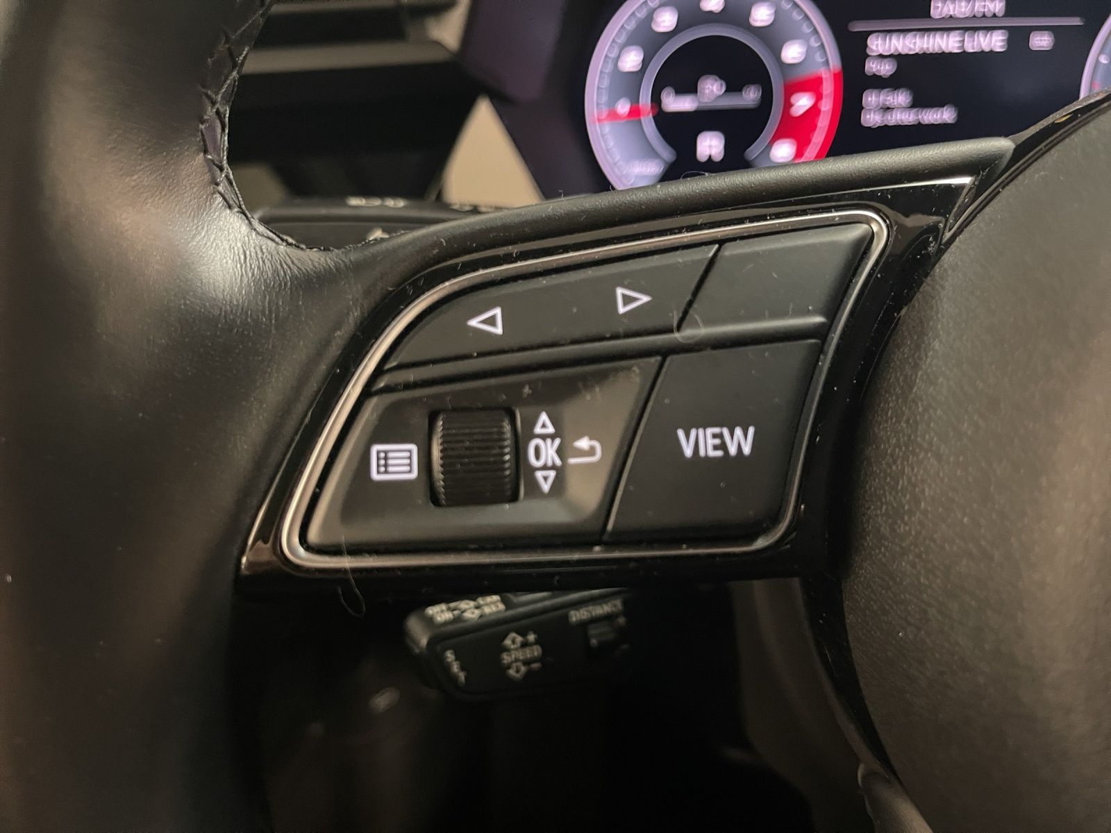 Audi A3 Limousine 35 TFSI advanced LED LM 17" Navi PD