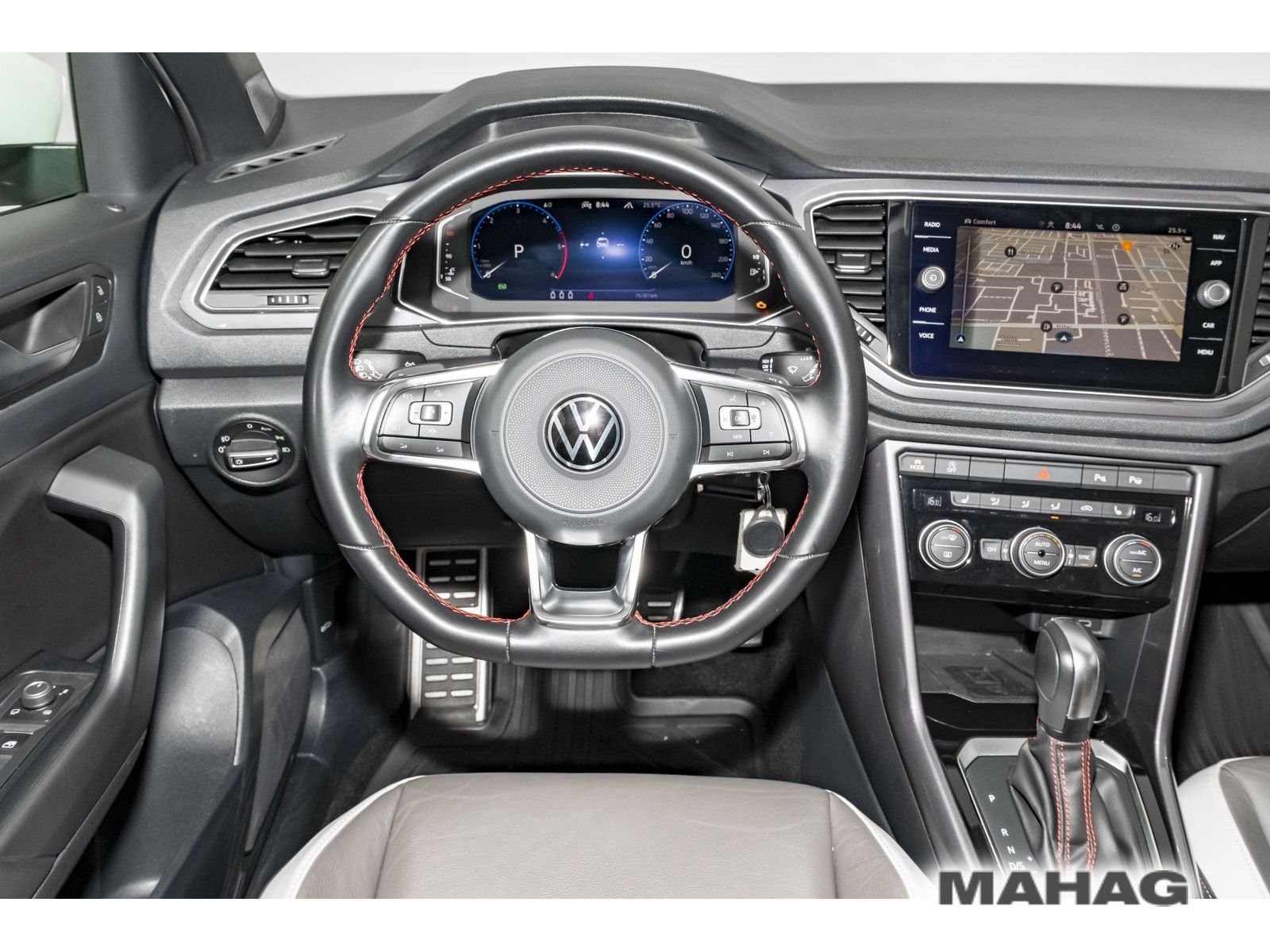 Volkswagen T-ROC 2.0 TDI SPORT - Samsaru's Car Outlet