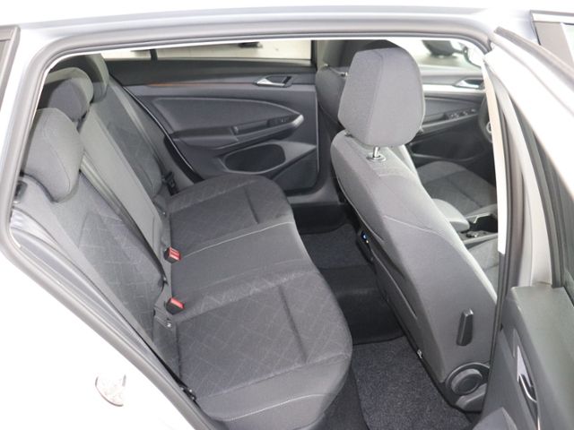 Volkswagen Golf VIII Variant Life 1.5 TSI - Samsaru's Car Outlet