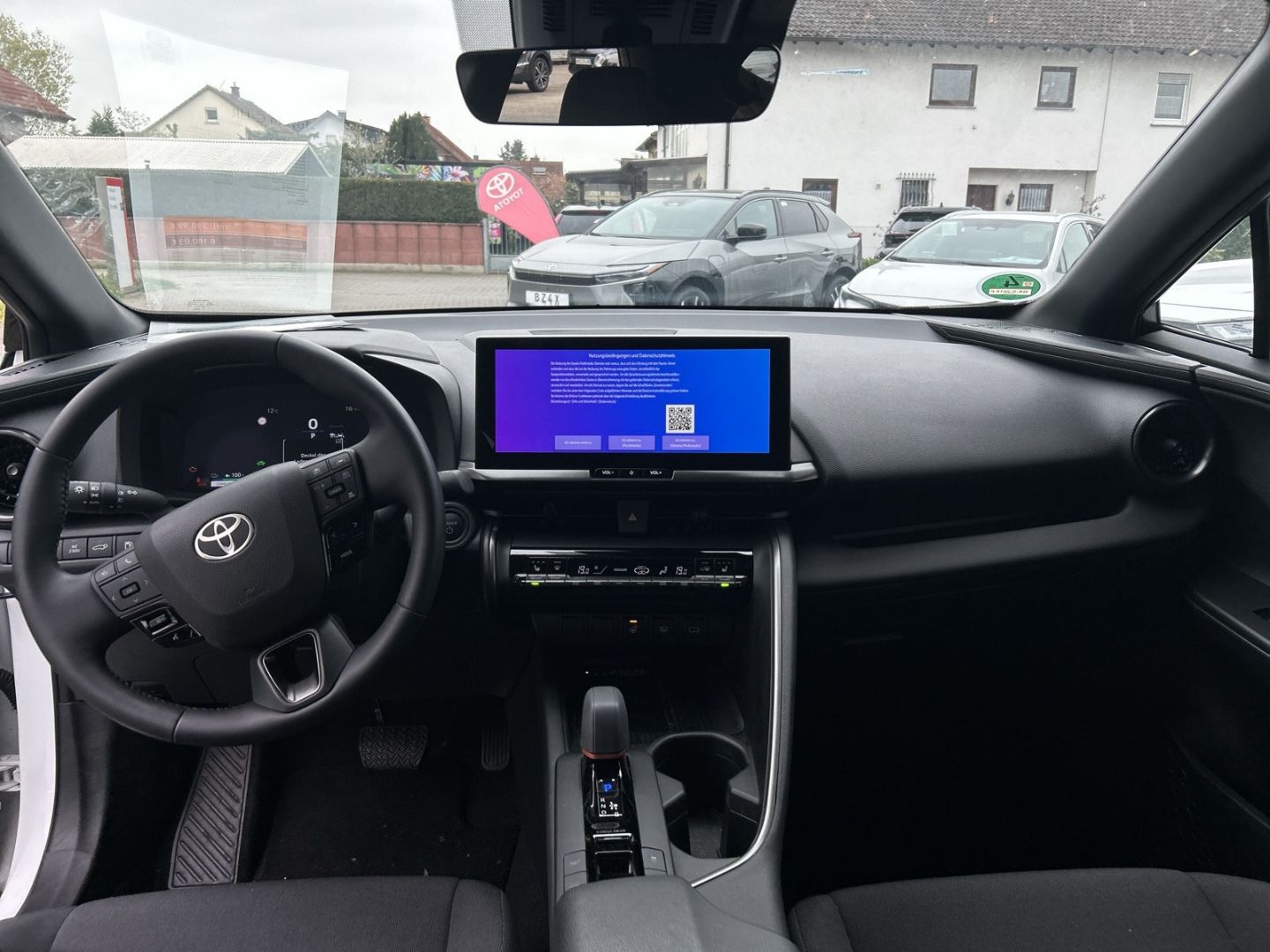 Toyota C-HR Plug-In Hybrid FWD Team Deutschland Navi LE