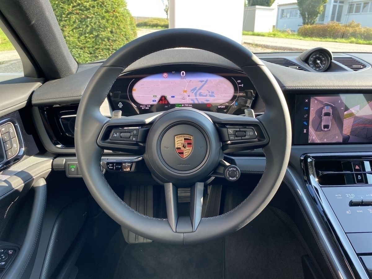 Porsche Panamera 4 E-Hybrid |Active Ride | Head-Up