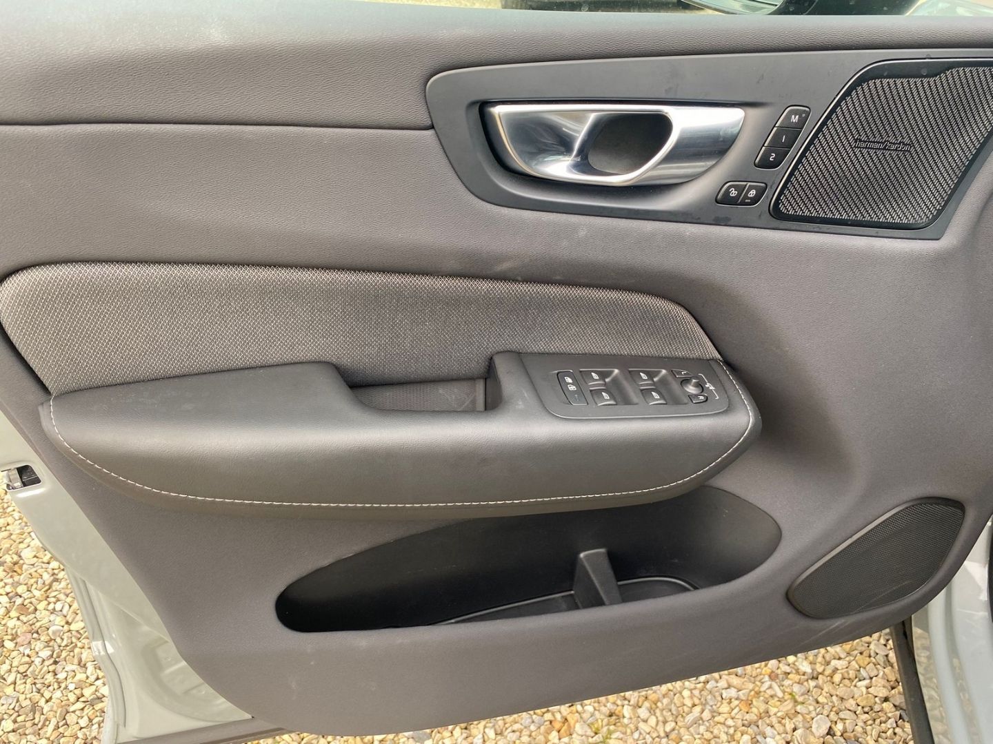 Volvo XC60 T6 Recharge Plus Dark AWD AHK 360 HarmanKar