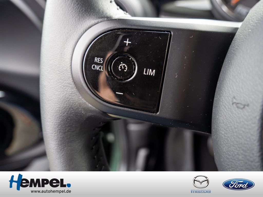 MINI Cooper Essential - Samsaru's Car Outlet