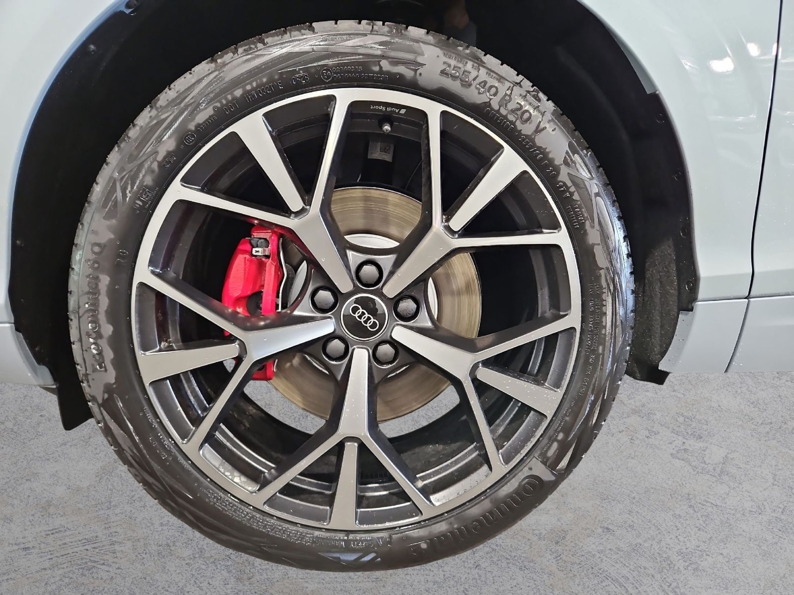 Audi Q3 SUV quattro  *AHK*PANO*TECH-PLUS*S-LINE*