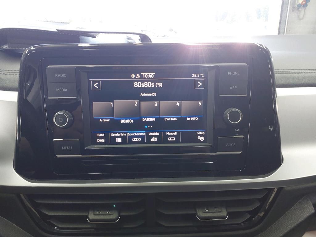 Volkswagen T-Roc 1.0 TSI - Samsaru's Car Outlet