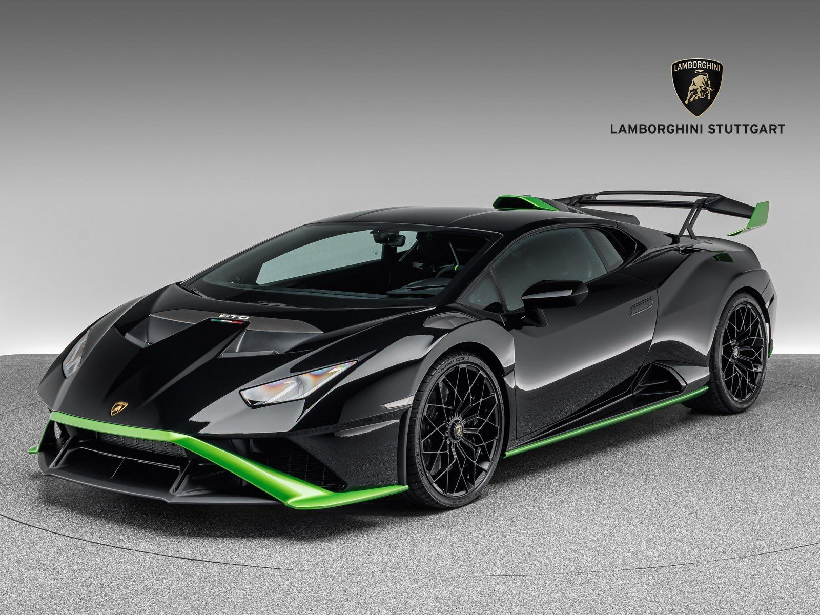 Lamborghini Huracán STO - Samsaru's Car Outlet