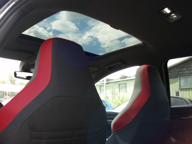 Volkswagen Golf GTI DSG - Samsaru's Car Outlet