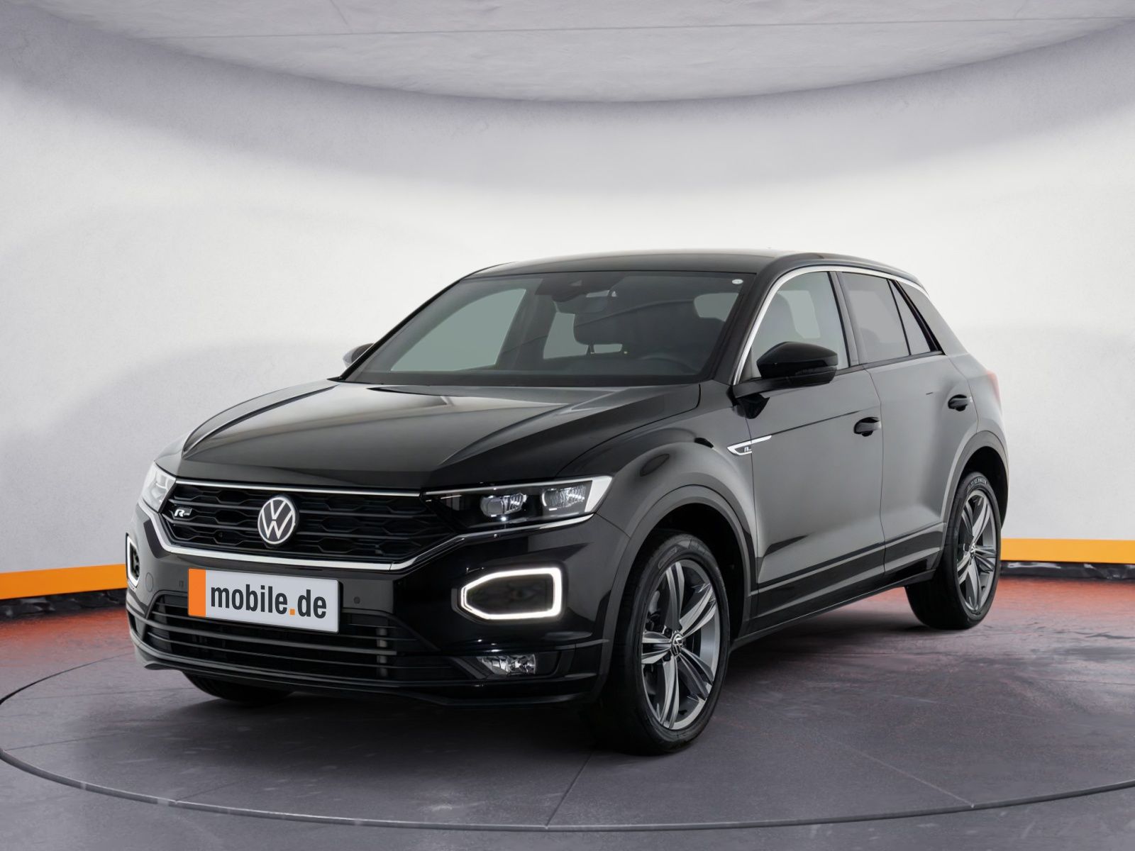 Volkswagen T-Roc 2.0TSI Sport 4x4 - Samsaru's Car Outlet