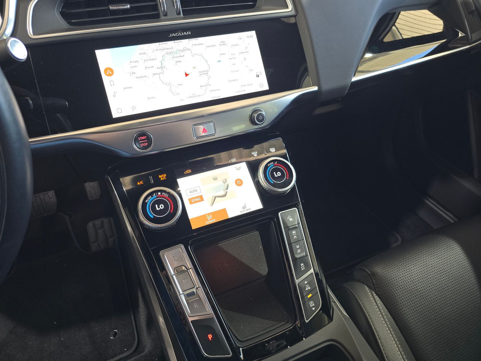 Jaguar I-PACE S+PERFORMANCE SITZ+HEAD UP+MATRIX+KEYLESS