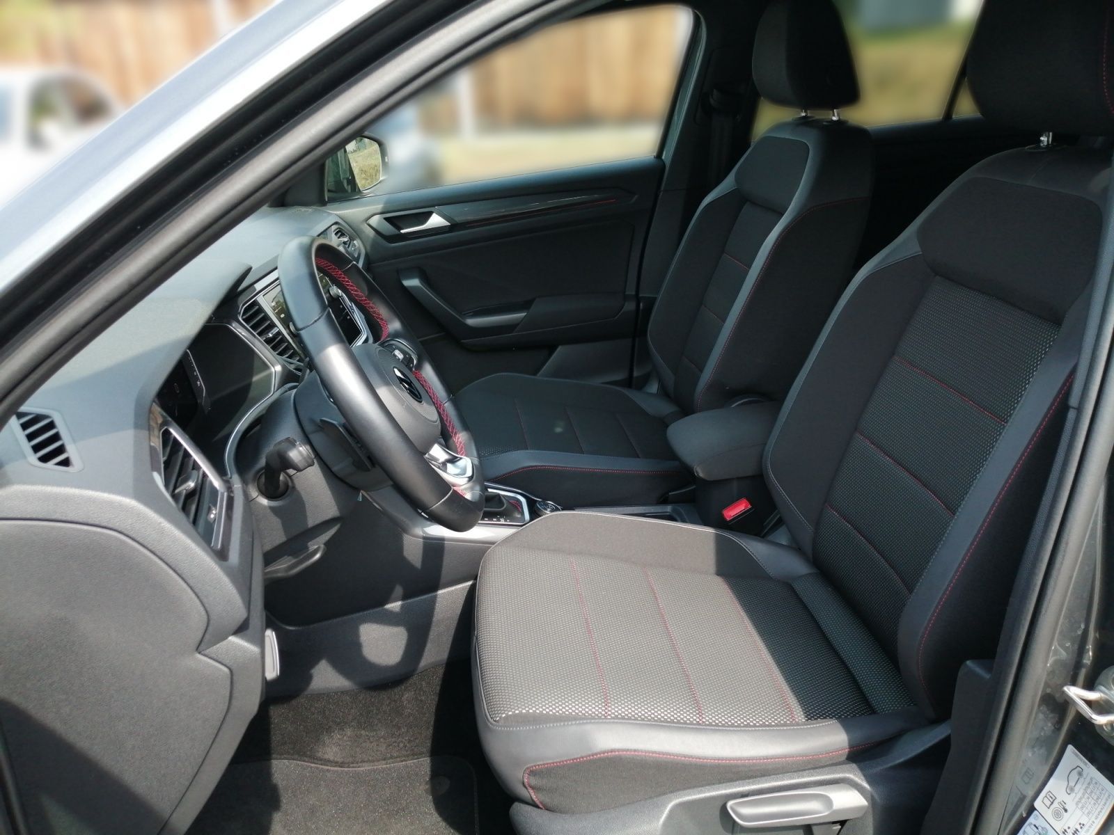 Volkswagen T-Roc Highline 2.0 TSI DSG 4M - Samsaru's Car Outlet