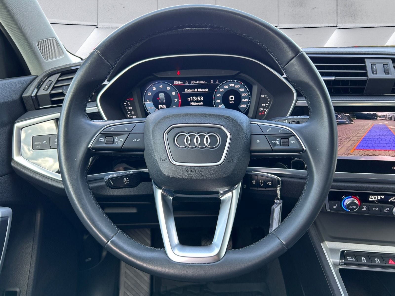 Audi Q3 Sportback 40 TFSI quattro S line - Samsaru's Car Outlet