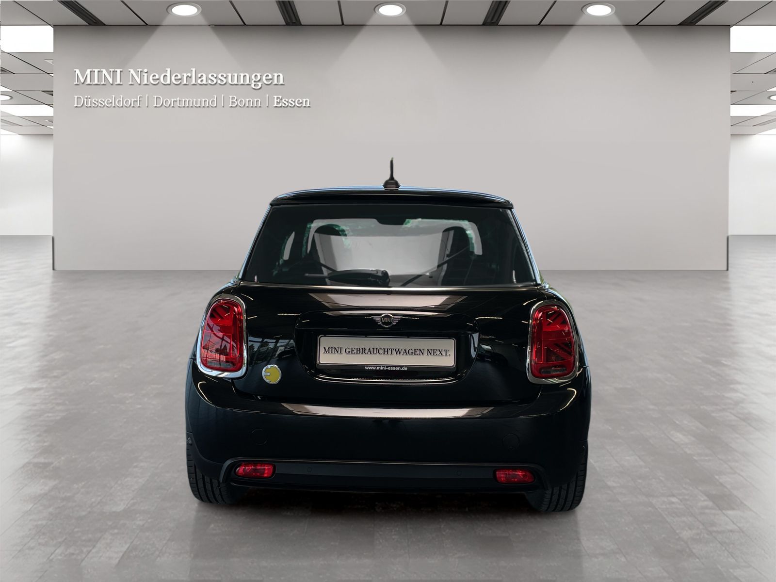 MINI Cooper SE - Samsaru's Car Outlet