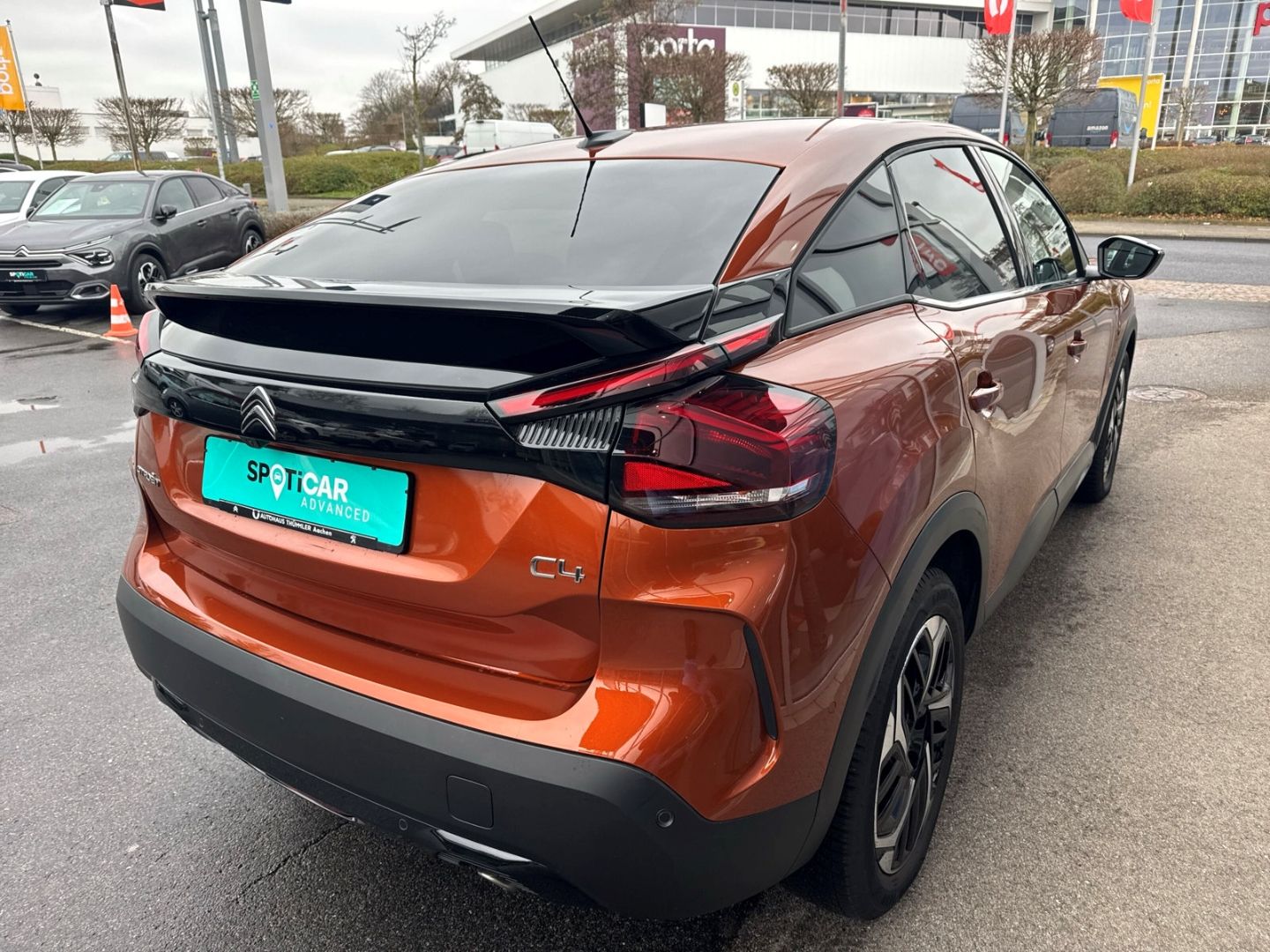 Citroën C4 Shine HUD AHK-abnehmbar Navi Ganzjahresreifen