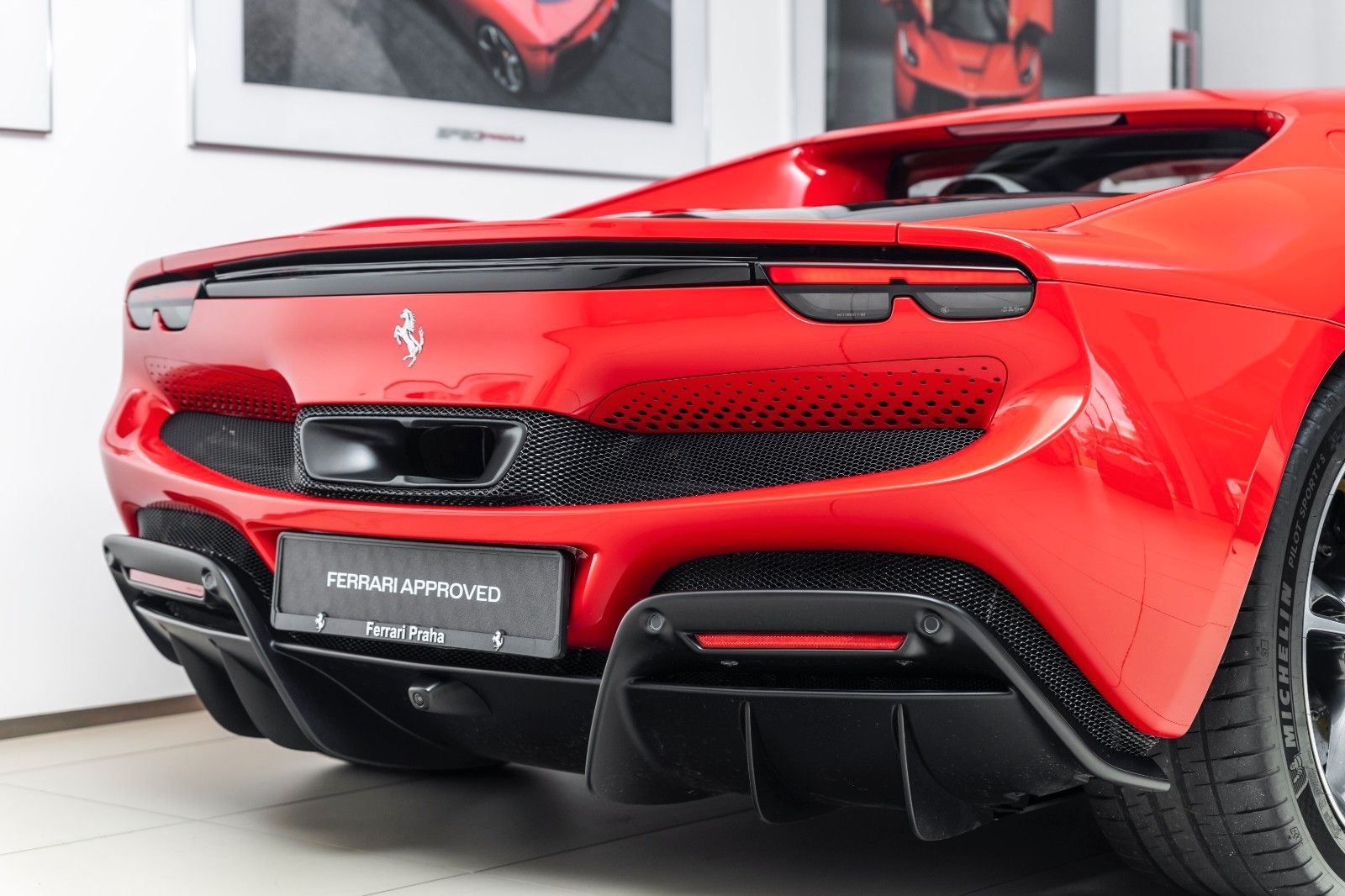 Ferrari 296 GTB