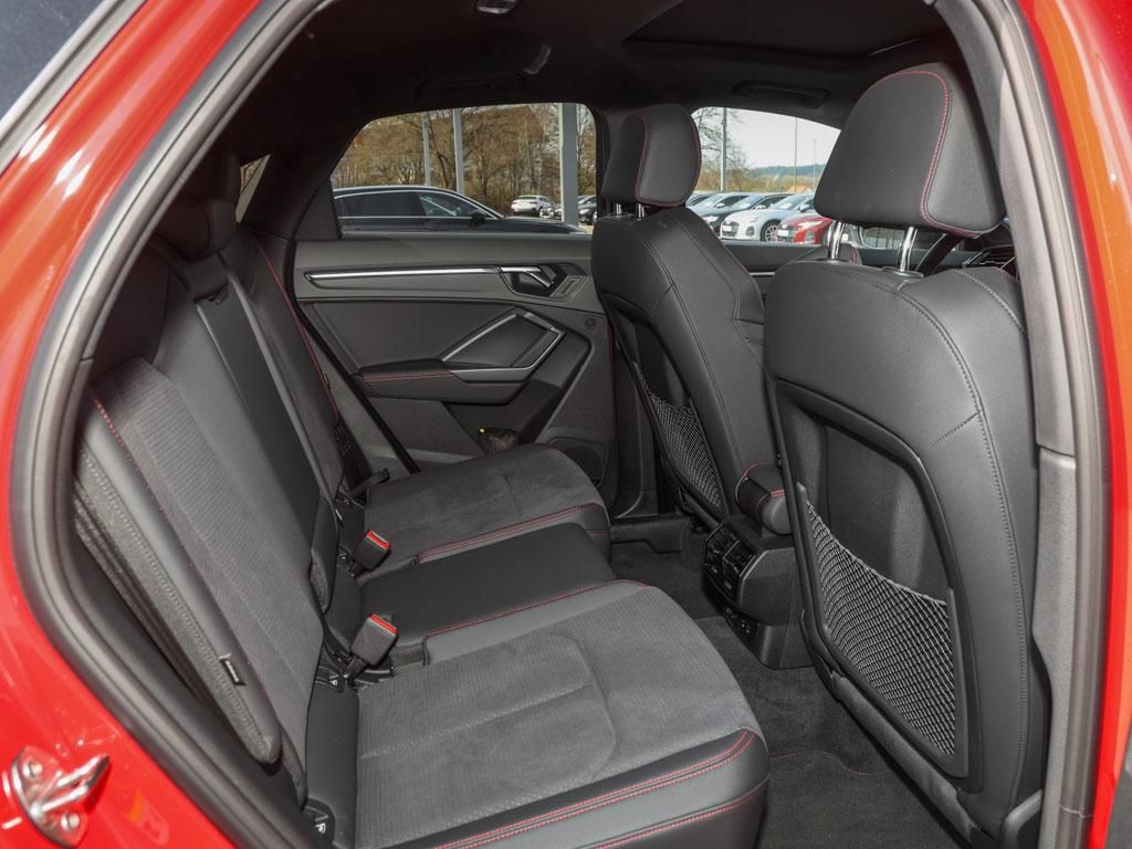 Audi Q3 Sportback S-line 45 TFSI quattro MATRIX+PANO