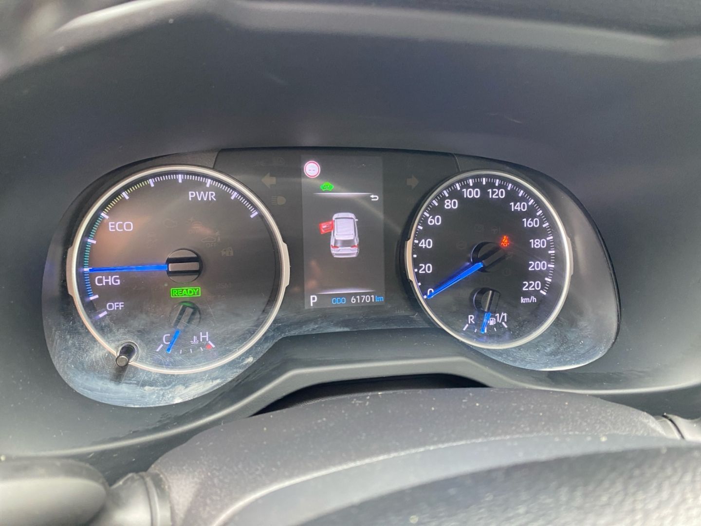 Toyota RAV 4 2.5 Hybrid 4x2 - Samsaru's Car Outlet