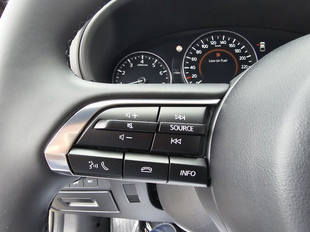 Mazda 3 150ps 6AT FWD Nagisa SHZ RFK ACAA HEAD-UP HUD