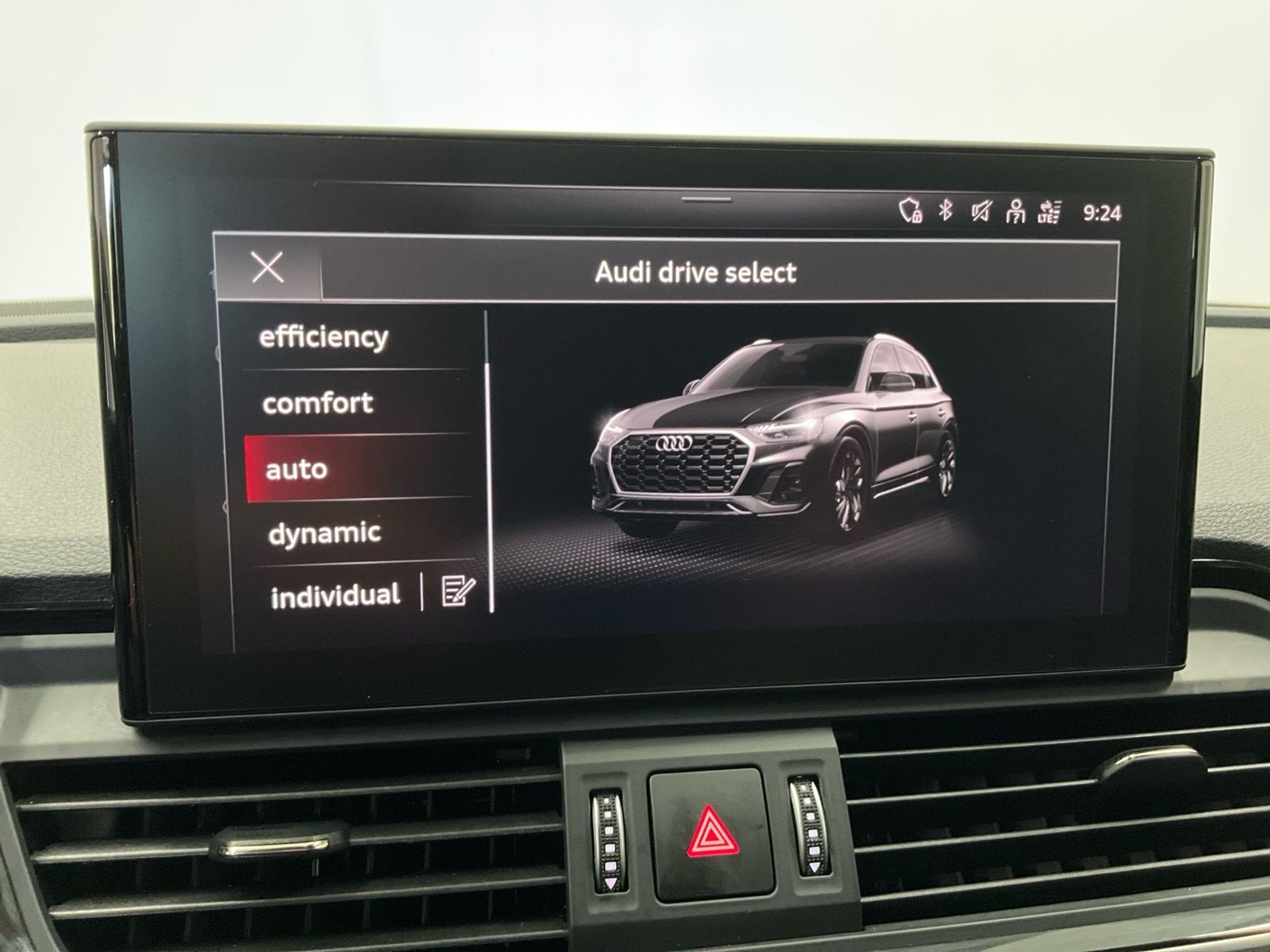 Audi Q5 S-LINE BLACK 40TDI S-TRONIC - Samsaru's Car Outlet