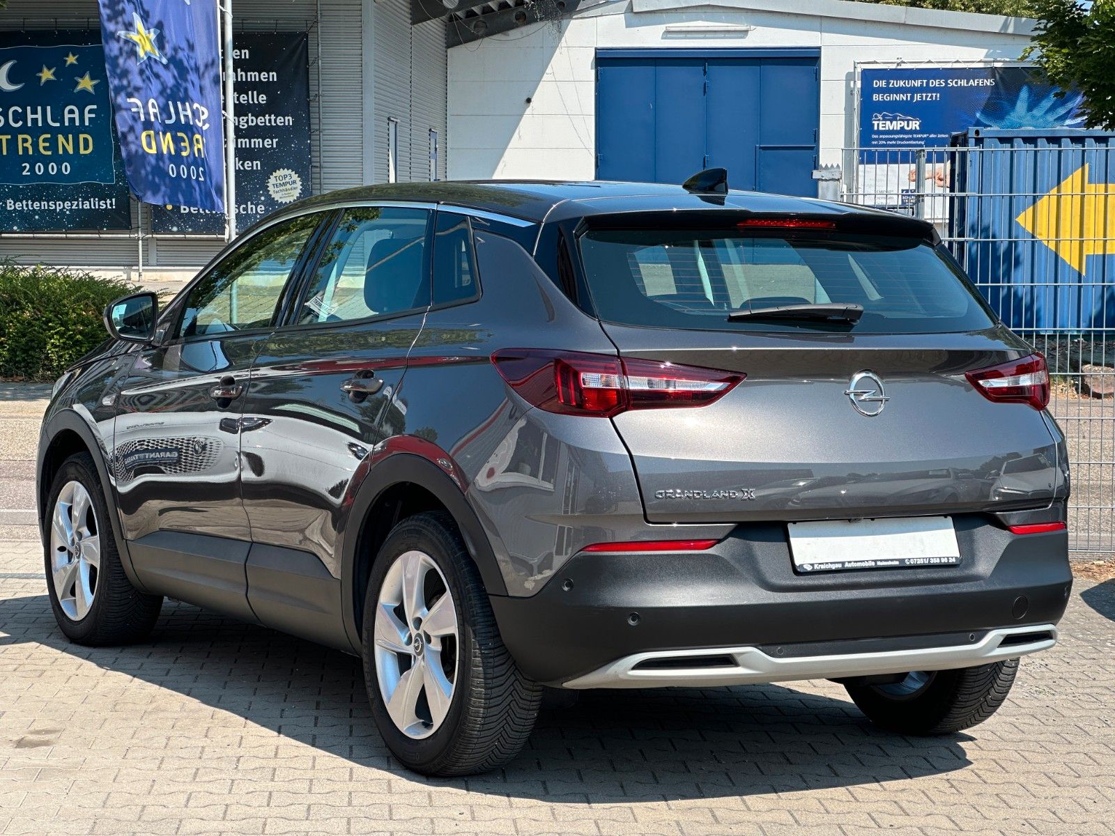 Opel Grandland 1.2 - Samsaru's Car Outlet