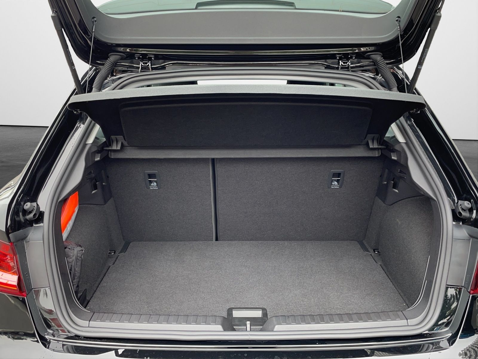 Audi A1 Sportback 30 TFSI S tronic - Samsaru's Car Outlet