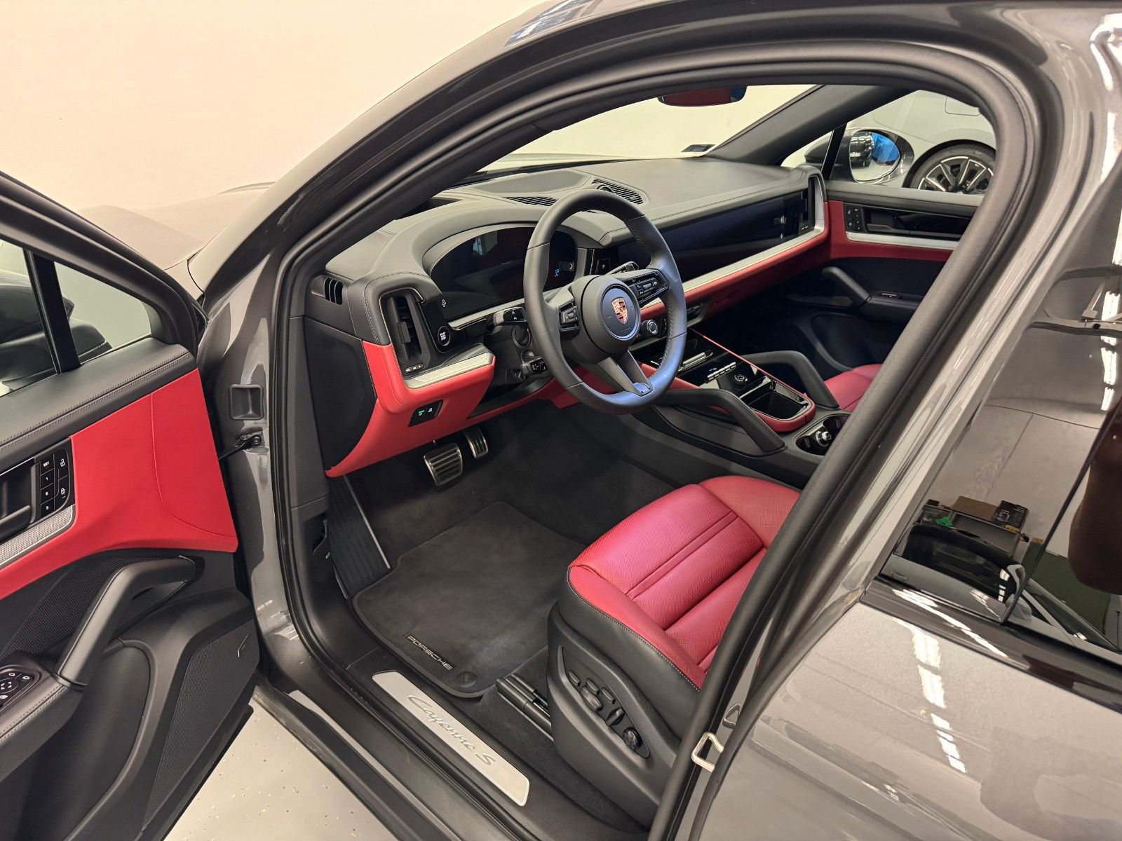 Porsche Cayenne Coupe S ACC,HUD,PANO,BOSE,LUFT,AHK,Usw