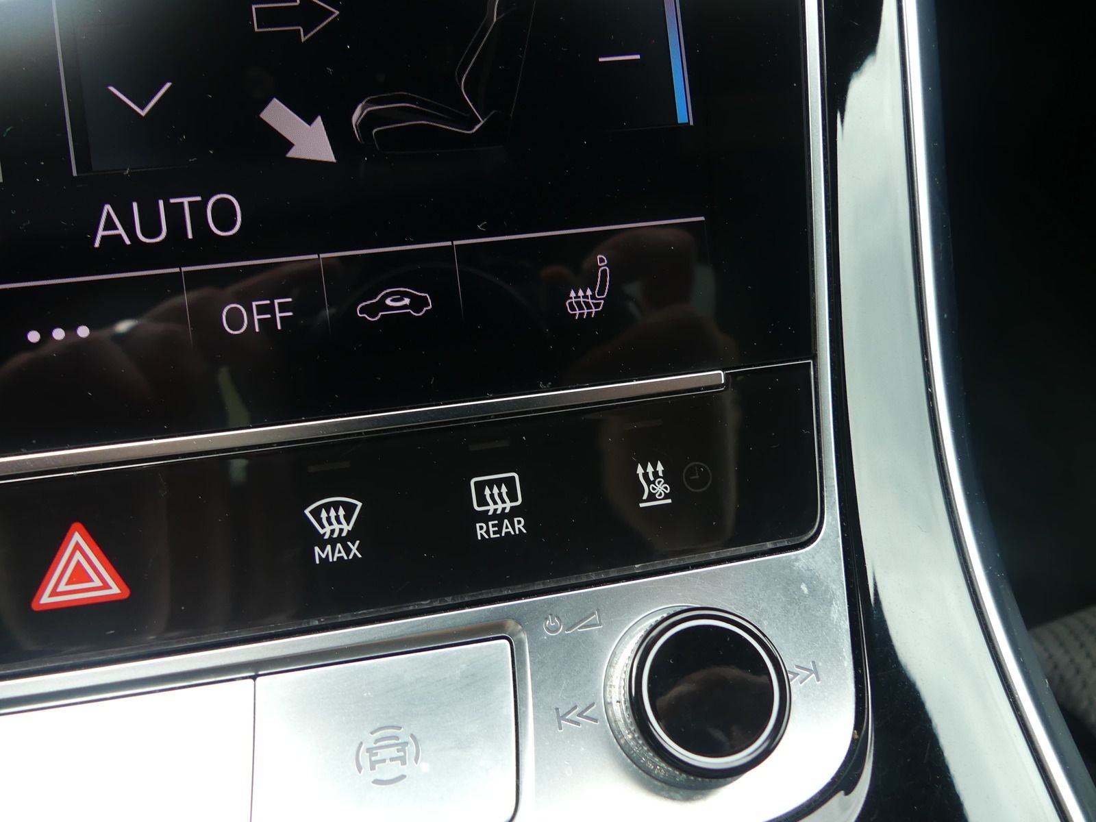 Audi Q8 50 TDI Quattro S Line PANO/MATRIX/AHK/STHZ/AI