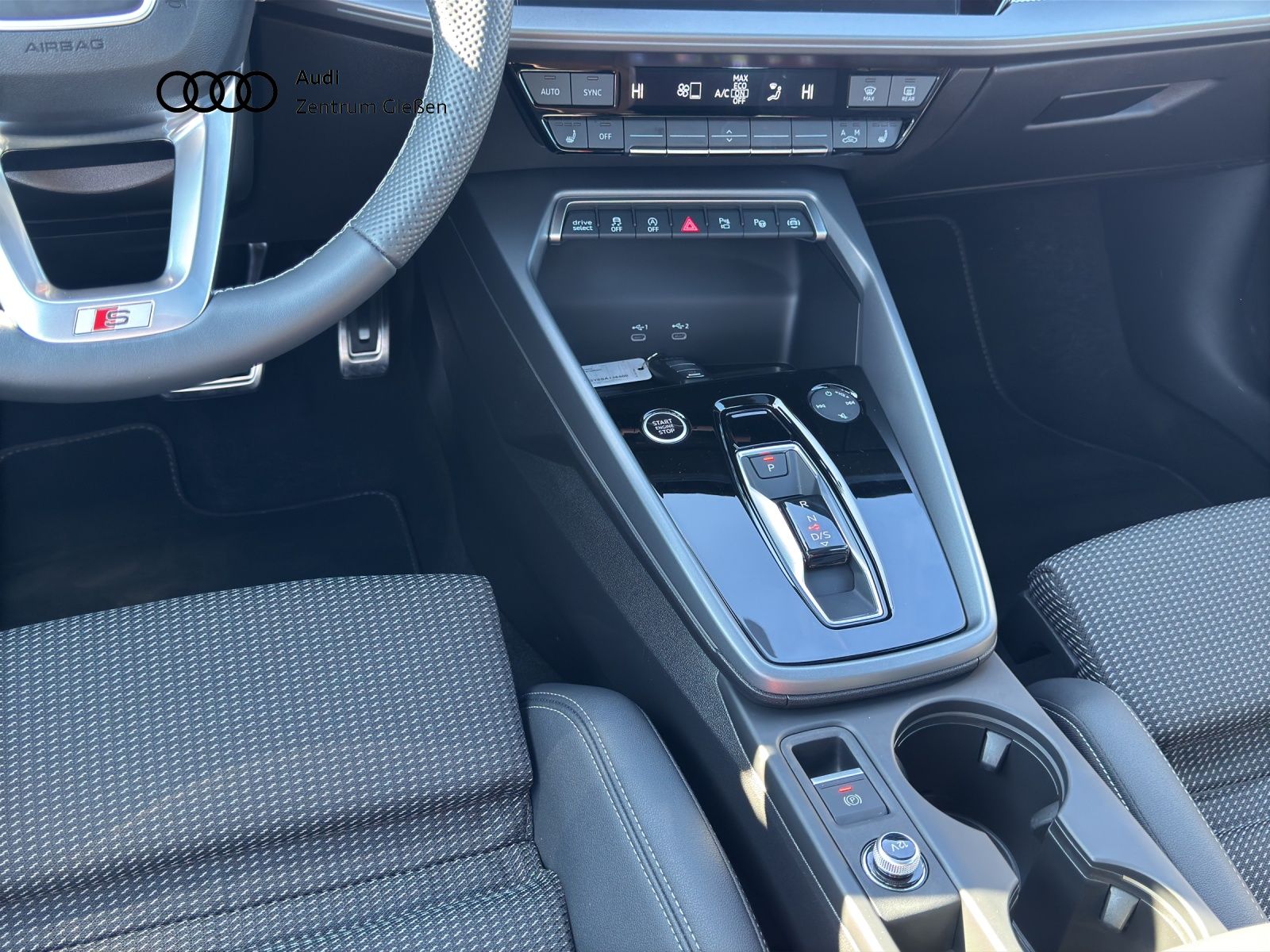 Audi A3 Sportback 35 TDI S line Pano SONOS Matrix-LED