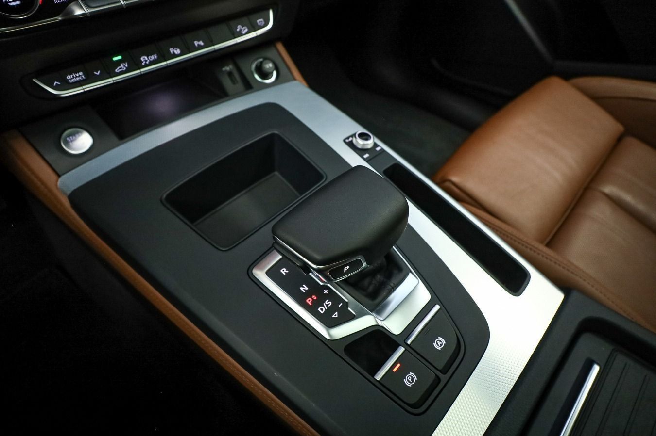 Audi Q5 S line 50 TFSI e qu. Pano, Assist, Matrix