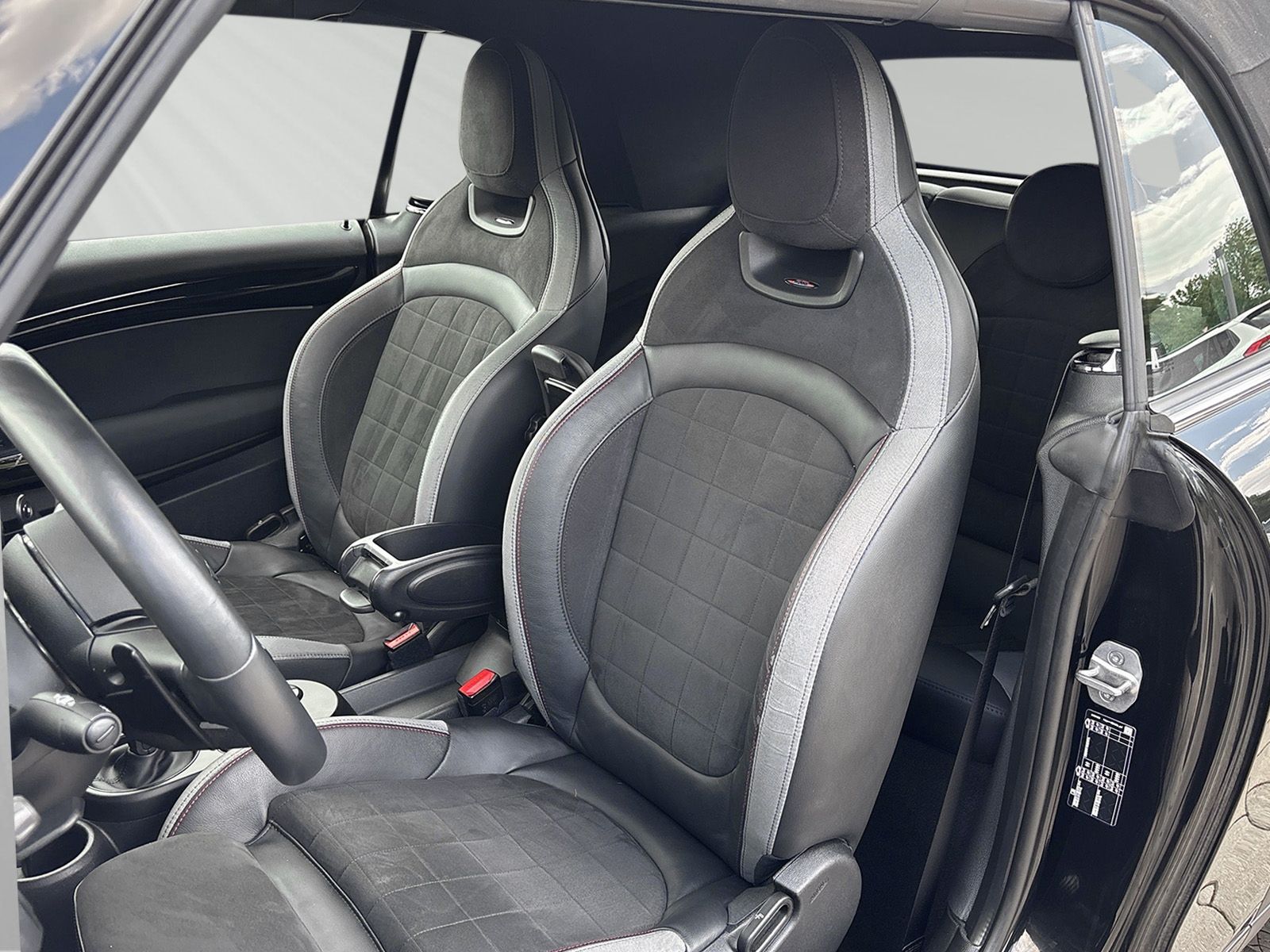 MINI John Cooper Works Cabrio - Samsaru's Car Outlet
