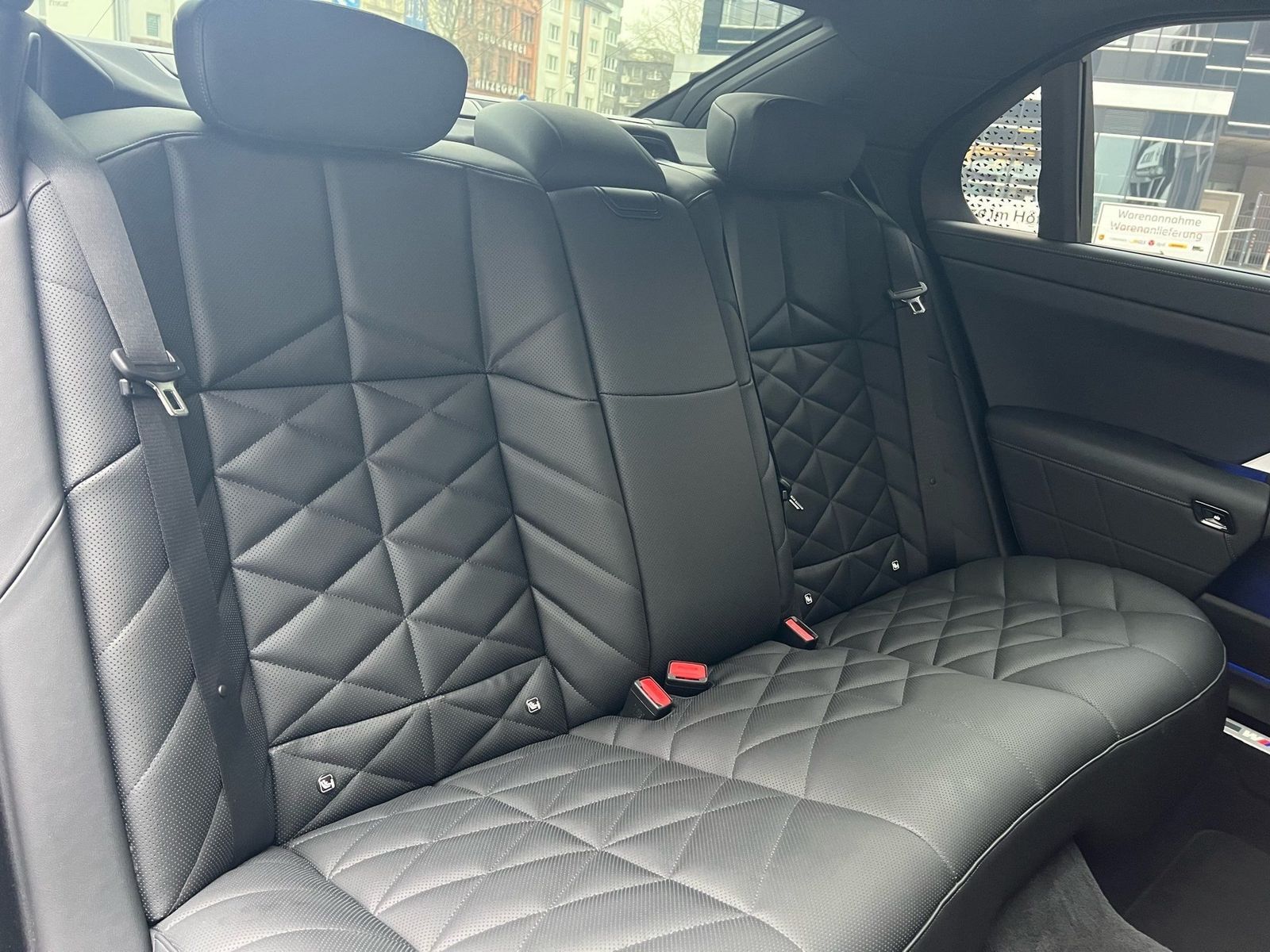 BMW 740d xDrive M Sport SkyPano DA/PA Prof Standhz.