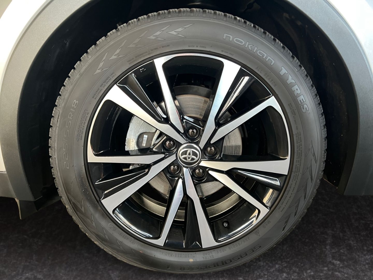 Toyota C-HR 1.8 Hybrid Team D *LED*el. Heck*SHZ*CAM*ACC