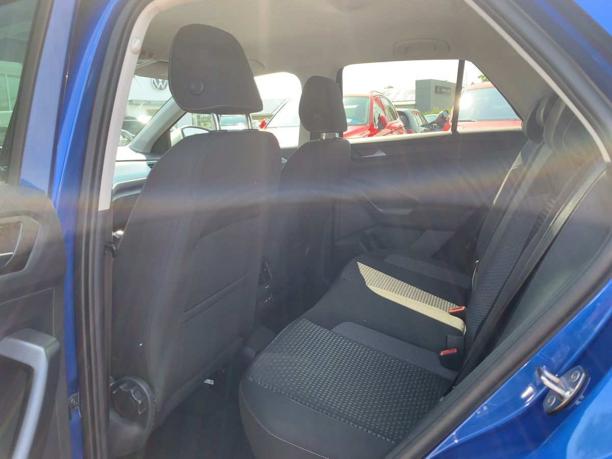 Volkswagen T-Roc ACTIVE 1.0 TSI - Samsaru's Car Outlet