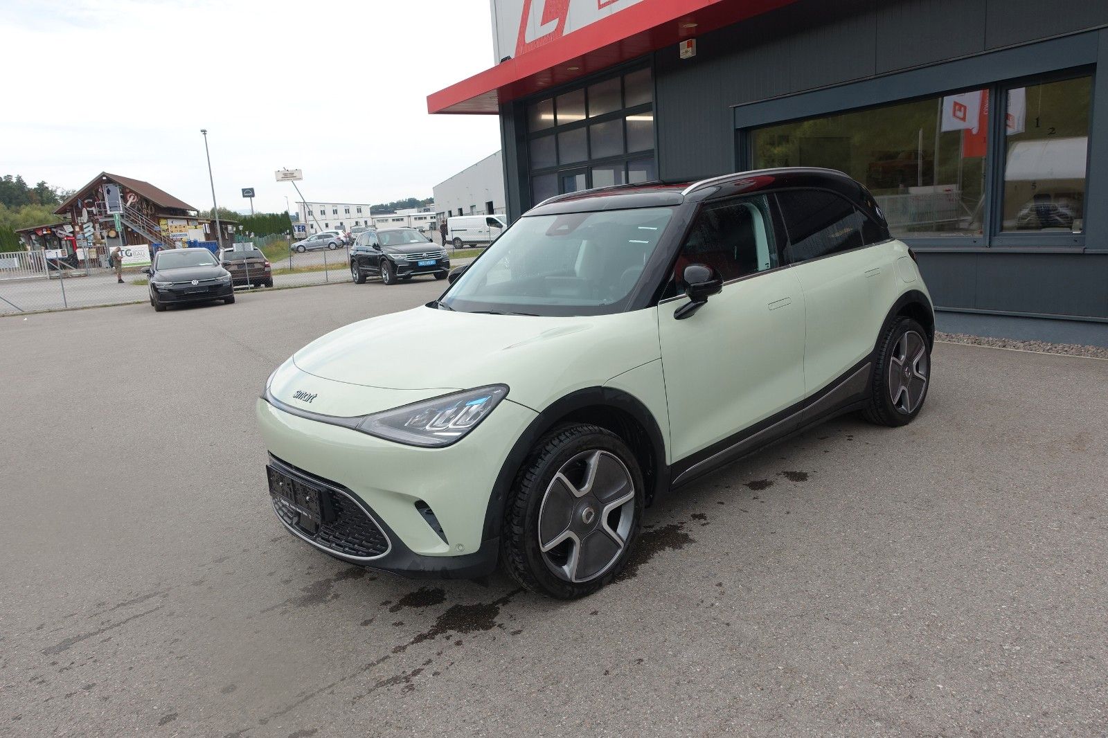 Smart #1 Pulse 271kW 66kWh EXP € 24990.--