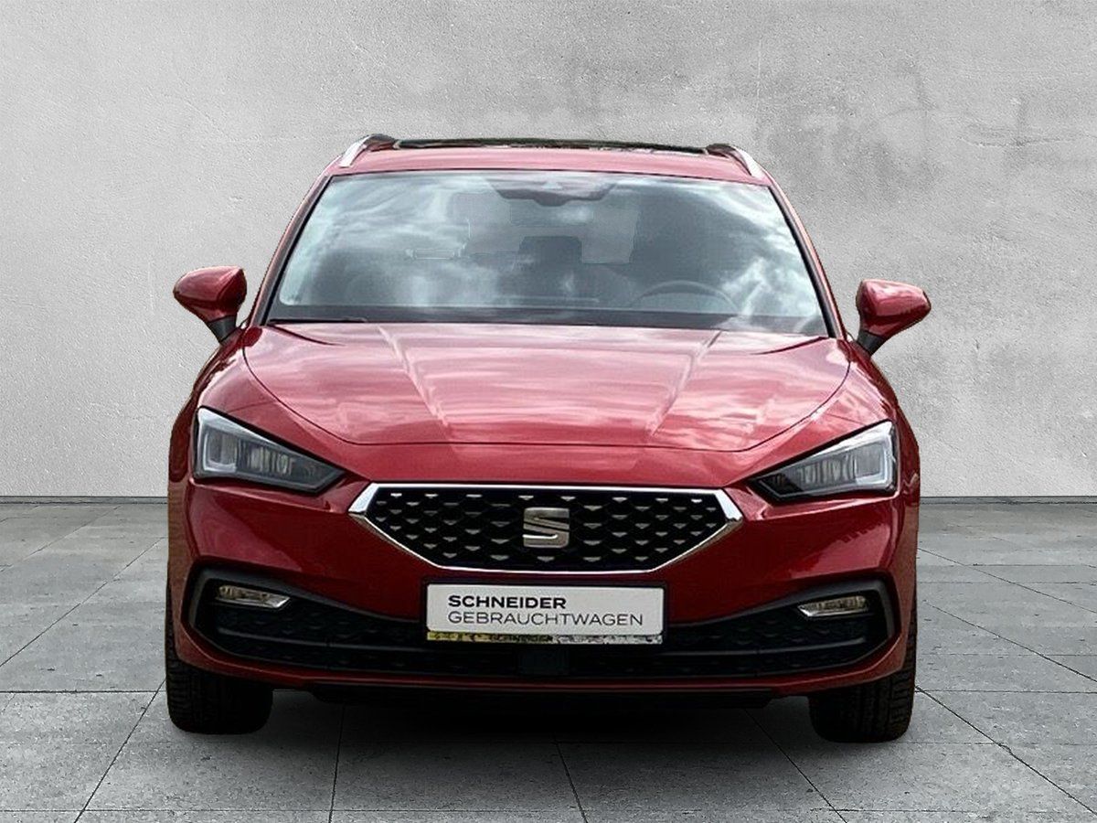 Seat Leon SPORTSTOURER XCELLENCE 1.5 eTSI DSG PANO