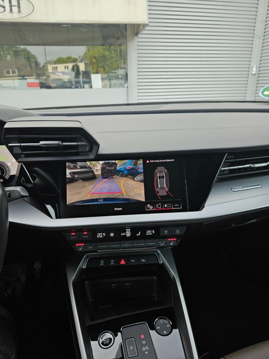 Audi A3 Sportback S-Line.PanSD.Matrix.Led.Cam.KeylGo.