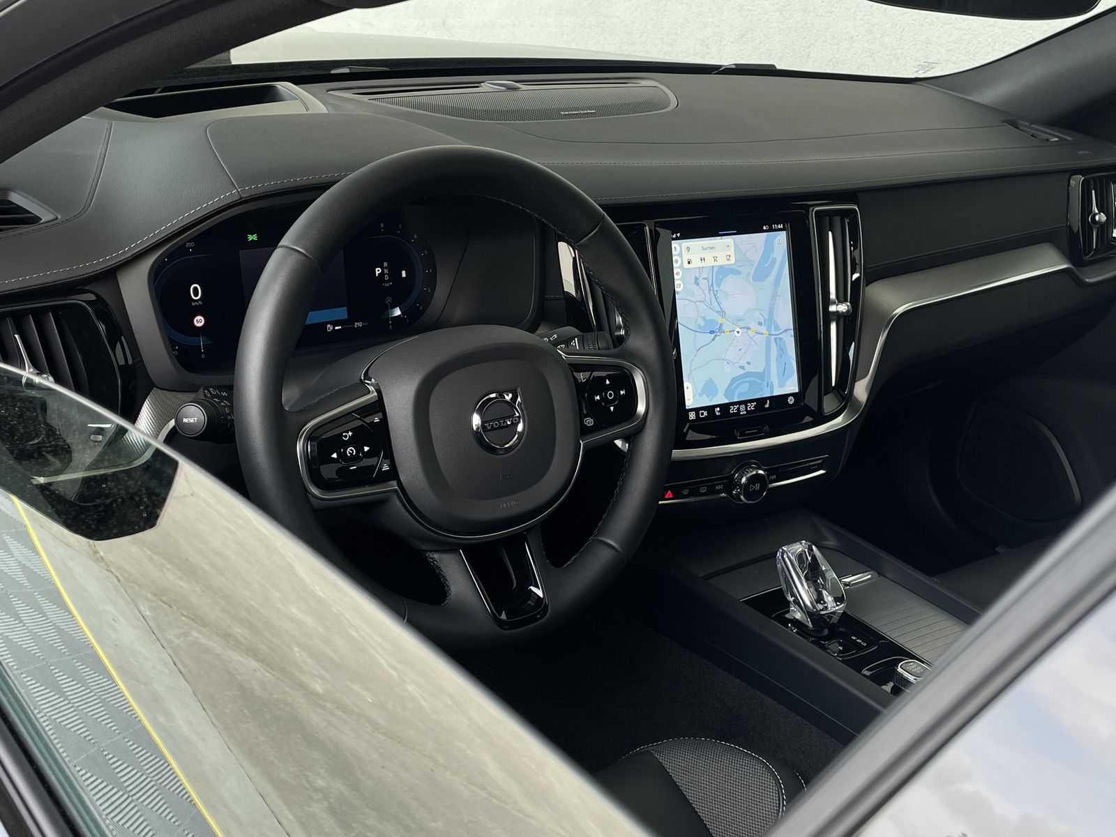 Volvo S60 ULTIMATE DARK*AWD*360° KAMERA*LED*HARMAN*