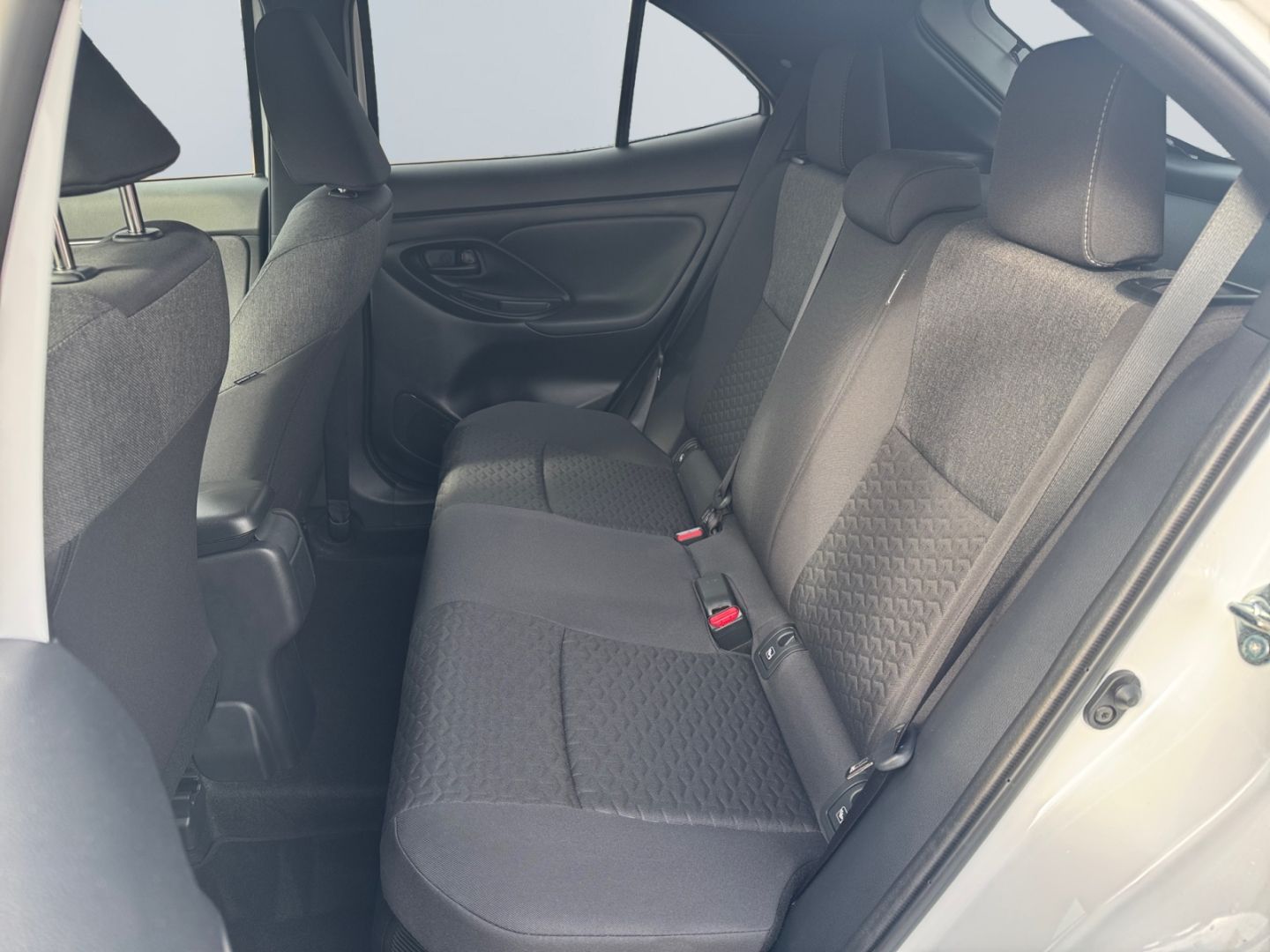 Toyota Yaris Cross 1,5 L HYB. 4X2 TE *ACC*RCam*CarPlay*