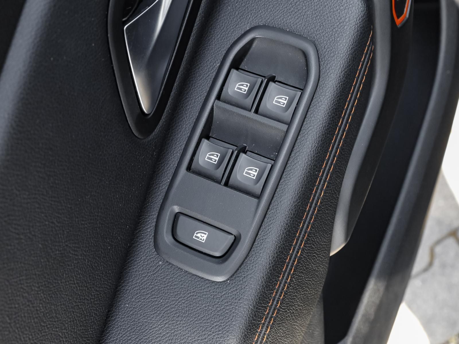 Dacia Duster TCe 150 4x4 Extrem - Samsaru's Car Outlet