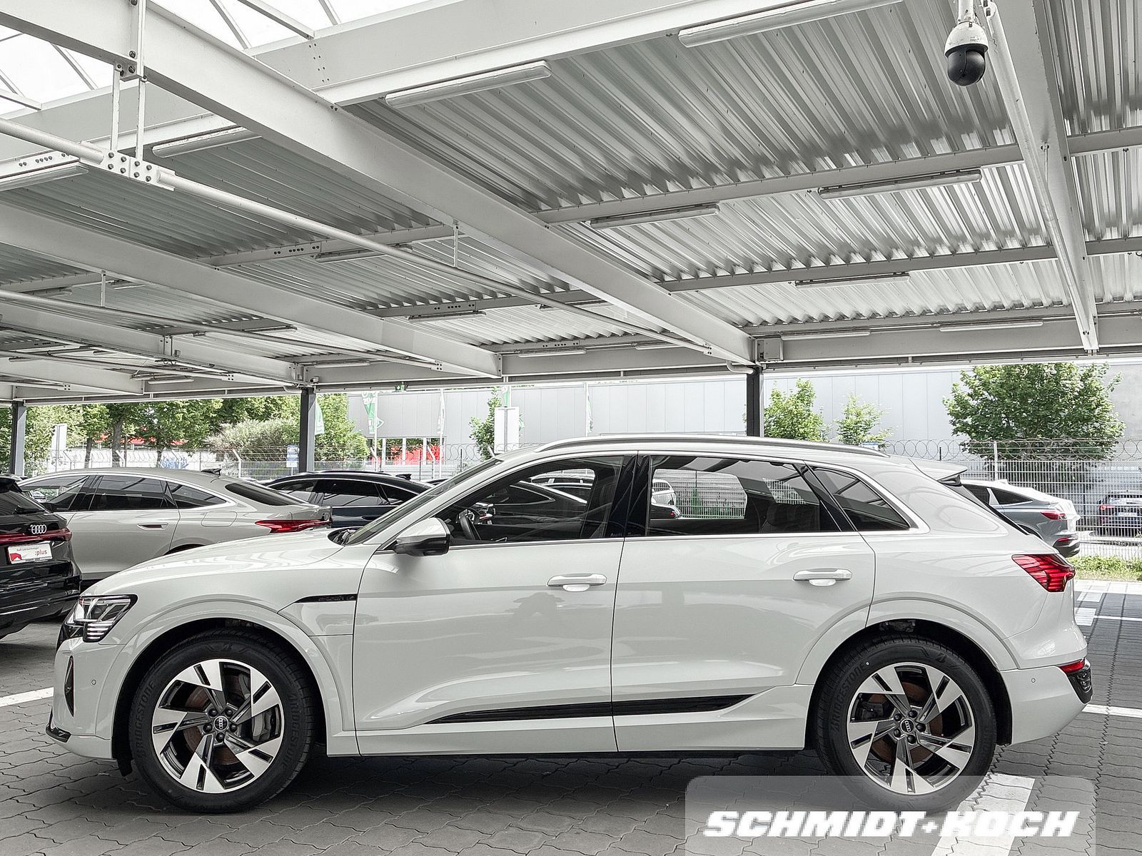 Audi Q8 e-tron 55 quattro advanced S-LINE B+O PANO