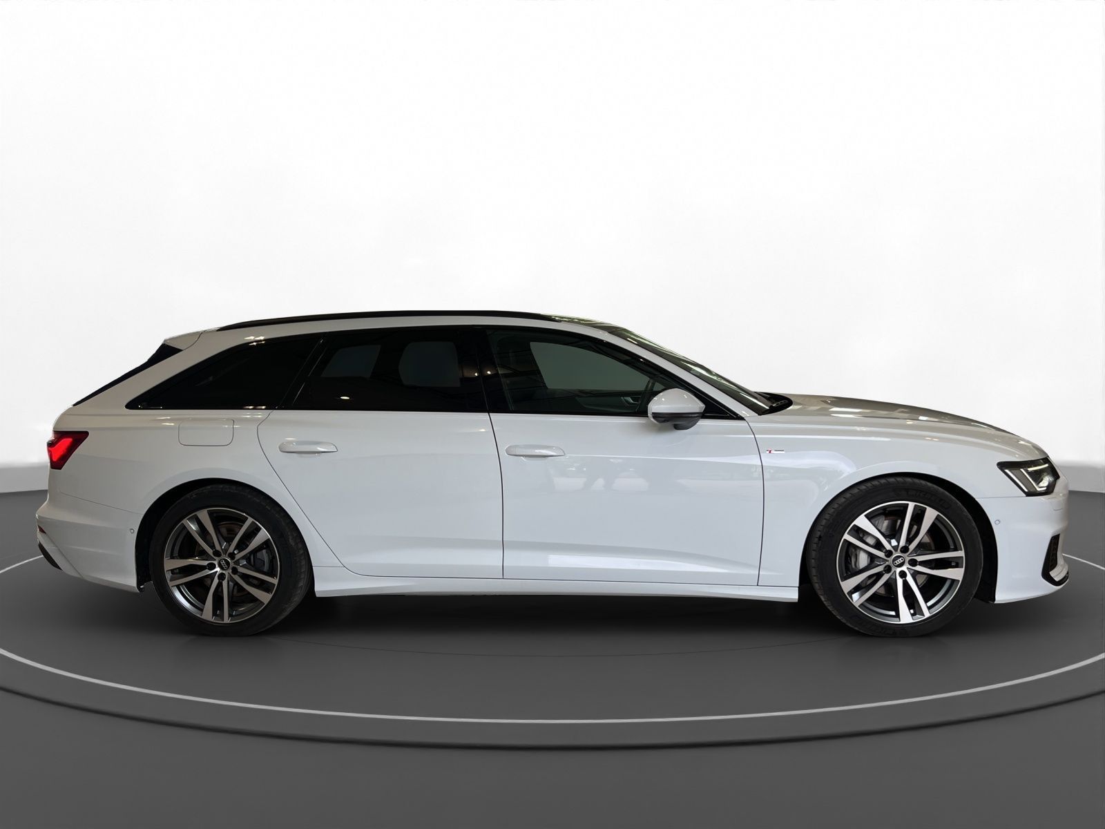 Audi A6 Avant 50 TDI qu. S line AHK Pano Matrix LM 19