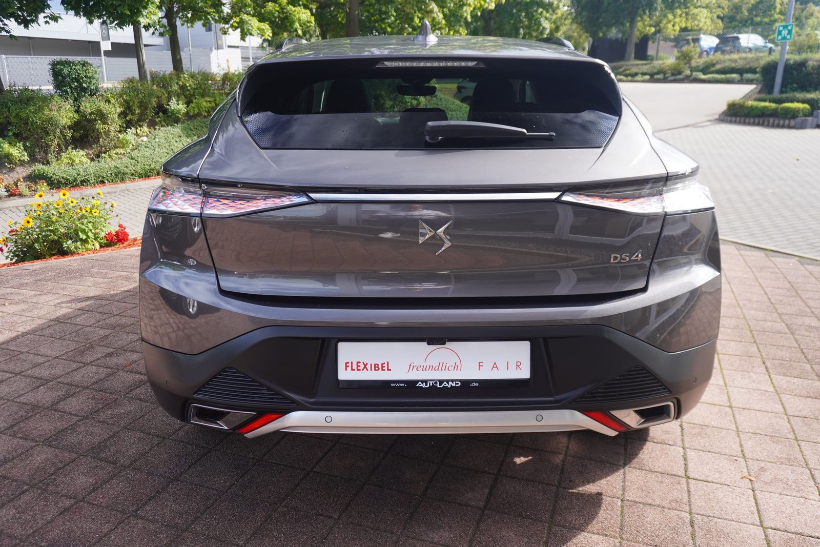 DS Automobiles DS4 PureTech130 Aut. Matrix ACC Navi 360° Pano