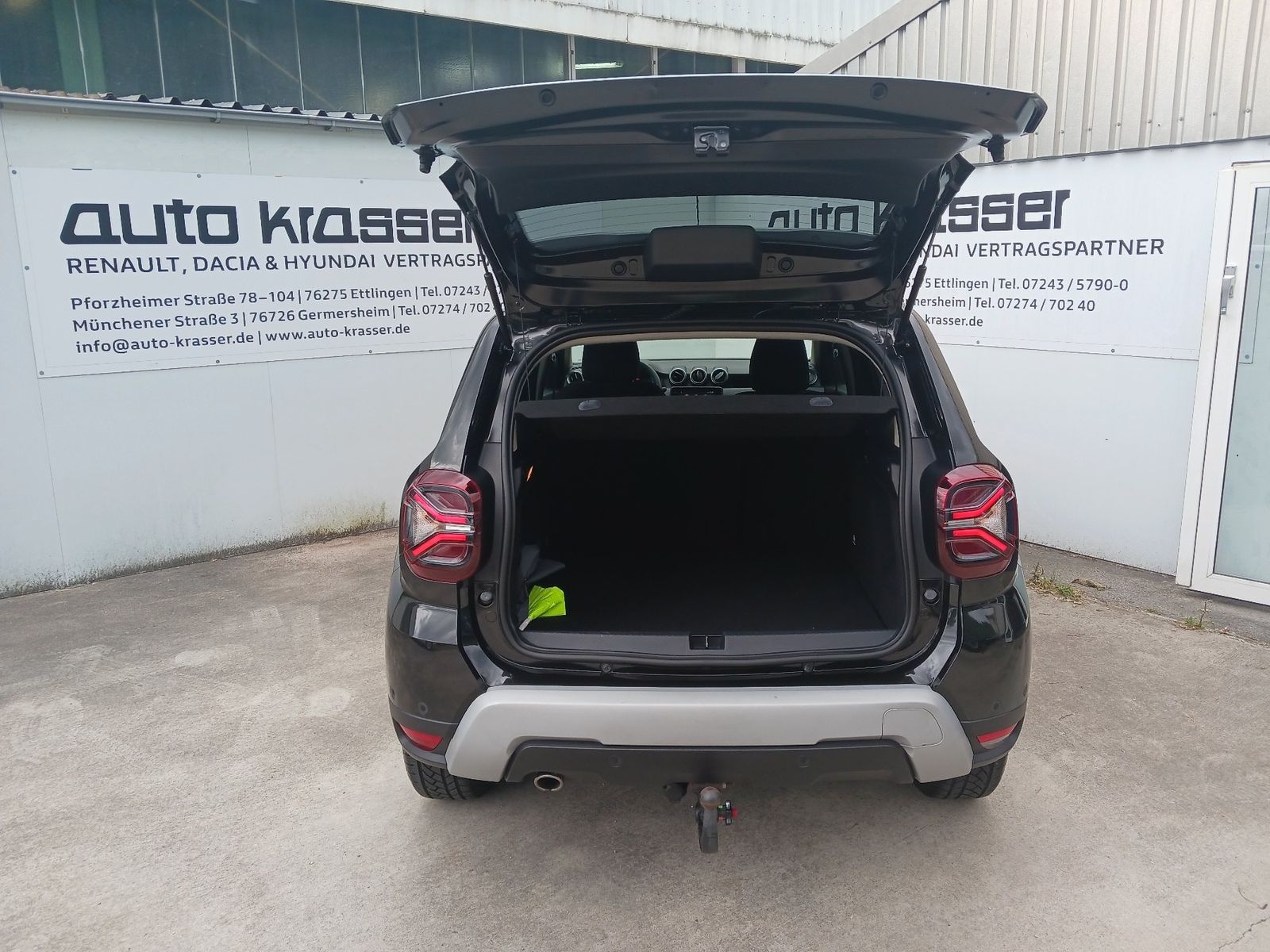 Dacia Duster Prestige Blue dCi 115 2WD - Samsaru's Car Outlet
