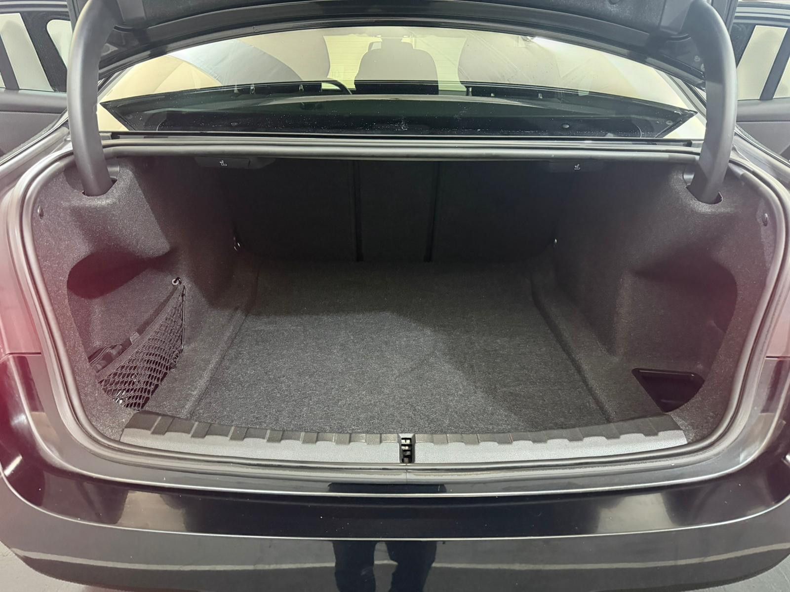 BMW 320d Limo xDrive Shadow-Line AHK*WIDE*LED*CARPLA