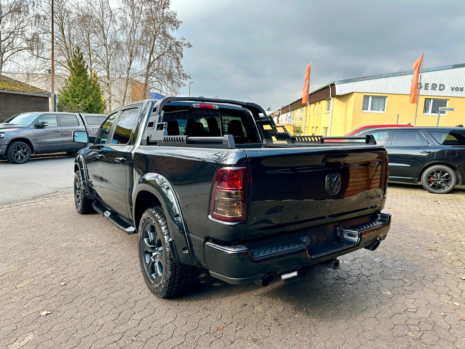 Dodge 1500 V8 5,7L*LPG*4X4*OFF-ROAD*AHK*BÜGEL*GARANTIE