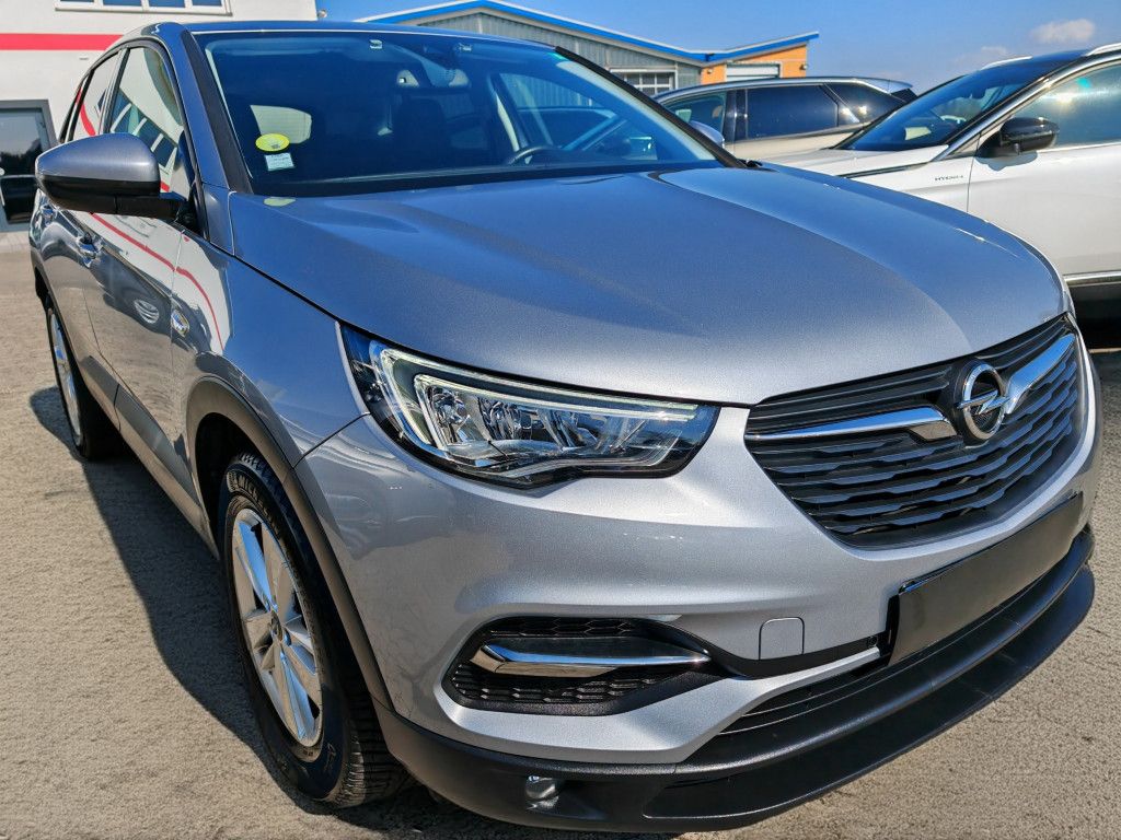 Opel Grandland X 1.5 D - Samsaru's Car Outlet