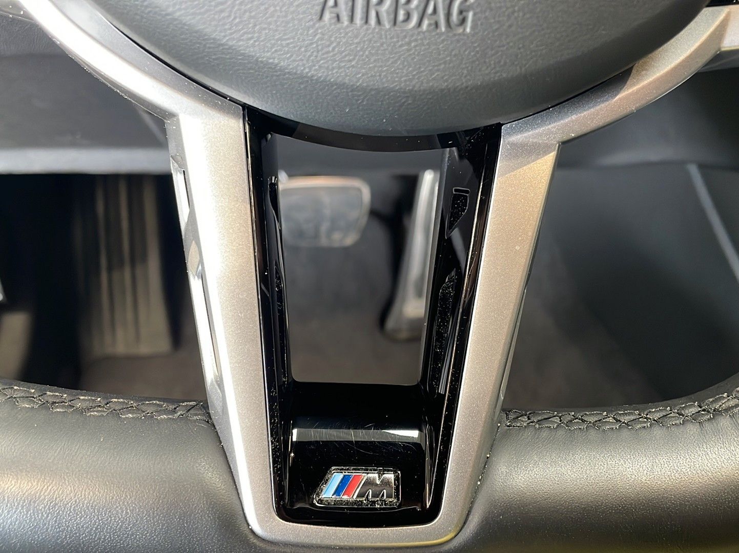 BMW 320i Touring M-Sport ACC AHK HiFi HUD 360° FL2