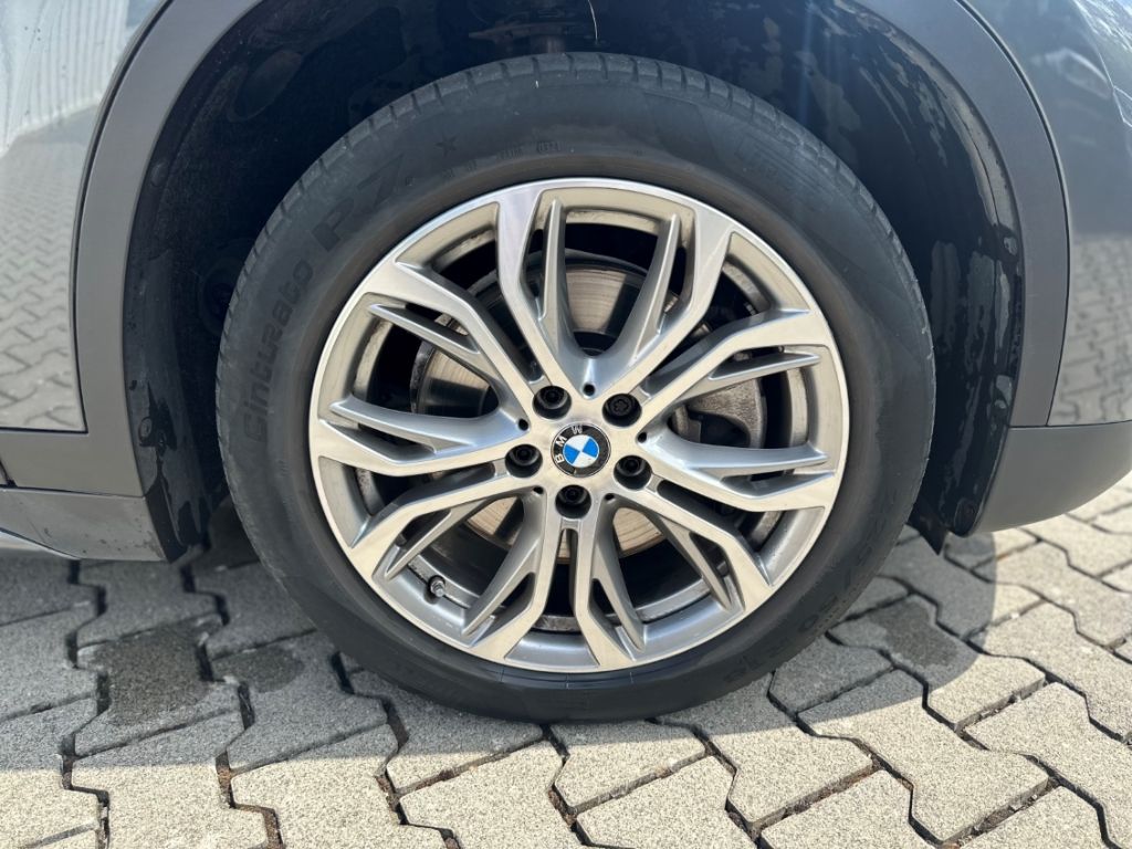 BMW X1 xDrive 25e - Samsaru's Car Outlet